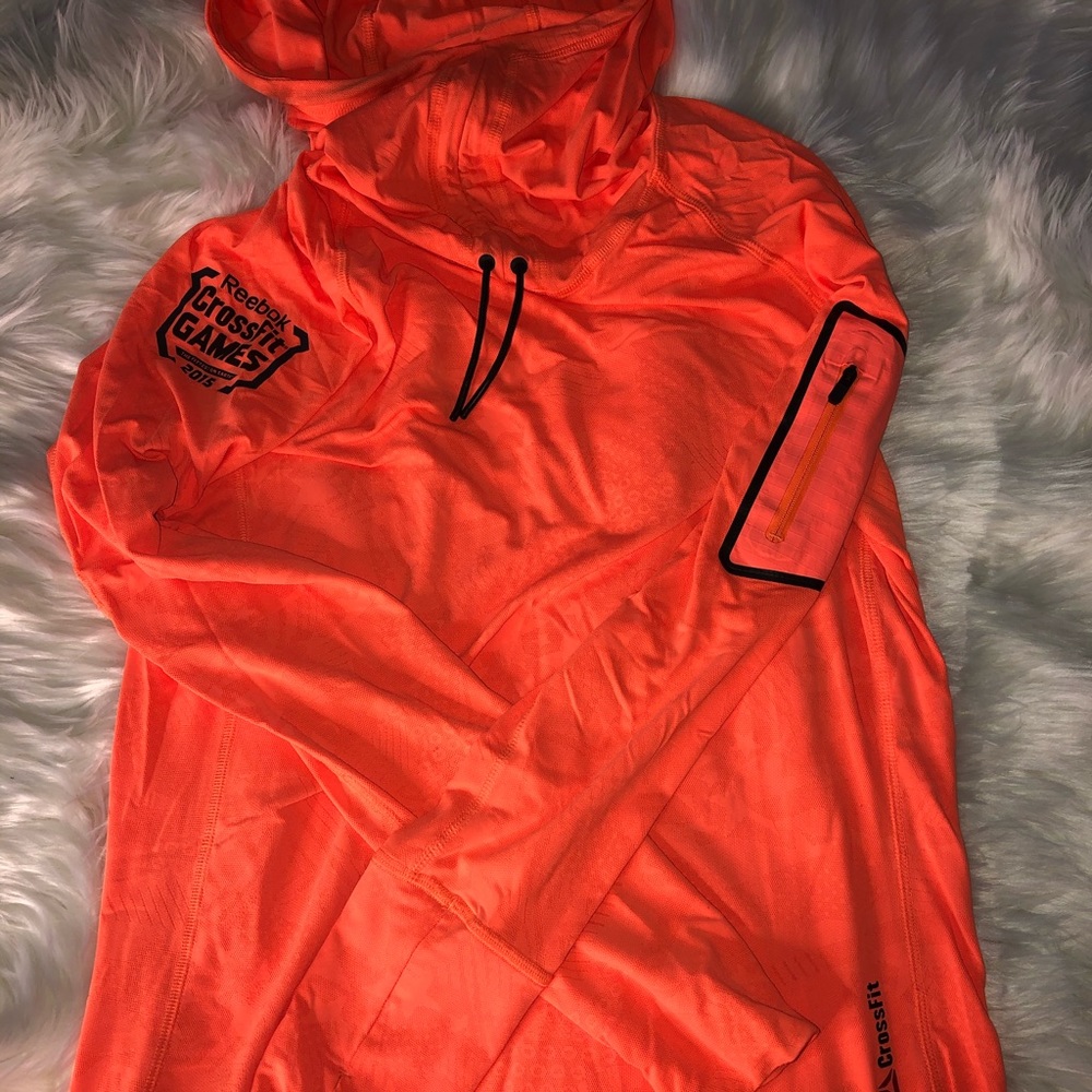 Active clothes